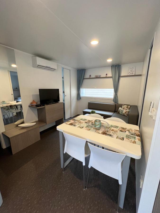 Mobile Homes Malu Biograd Na Moru Luaran gambar