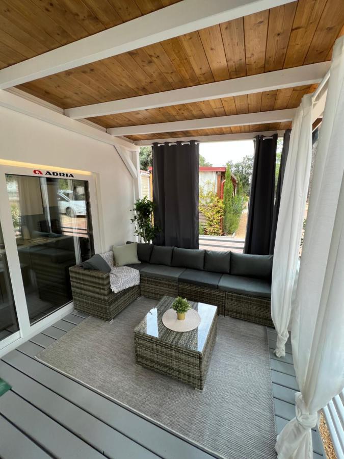 Mobile Homes Malu Biograd Na Moru Luaran gambar