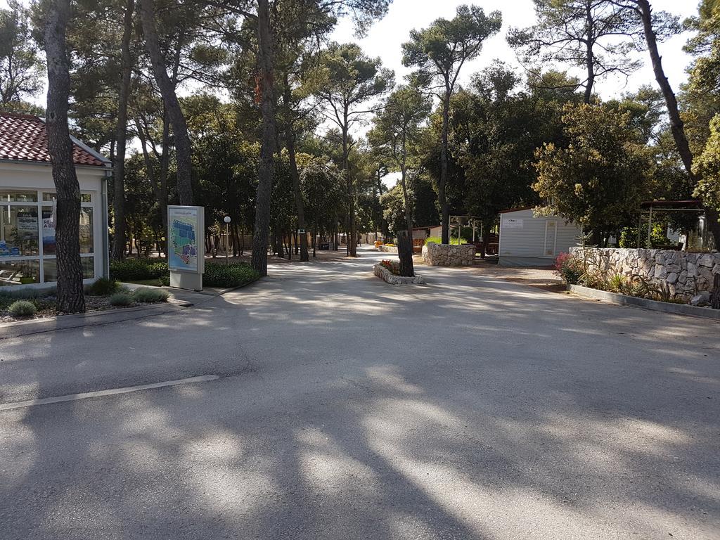 Mobile Homes Malu Biograd Na Moru Luaran gambar